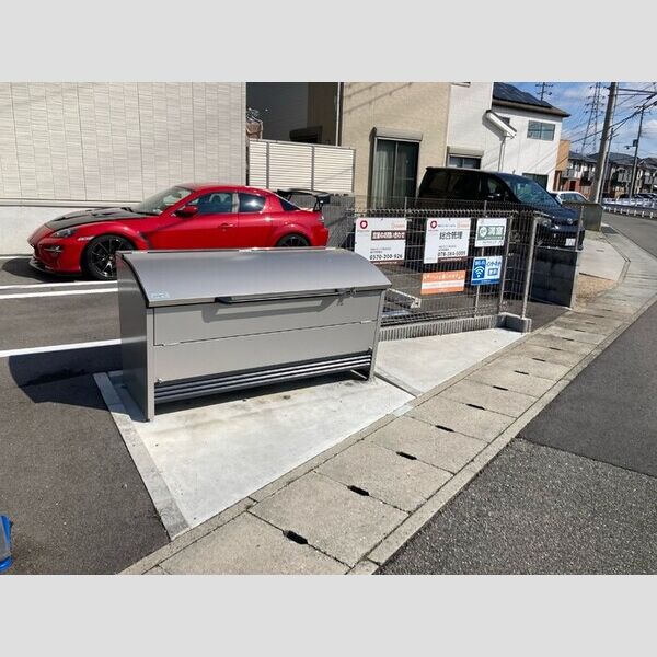 現地周辺 (ゴミステーション)