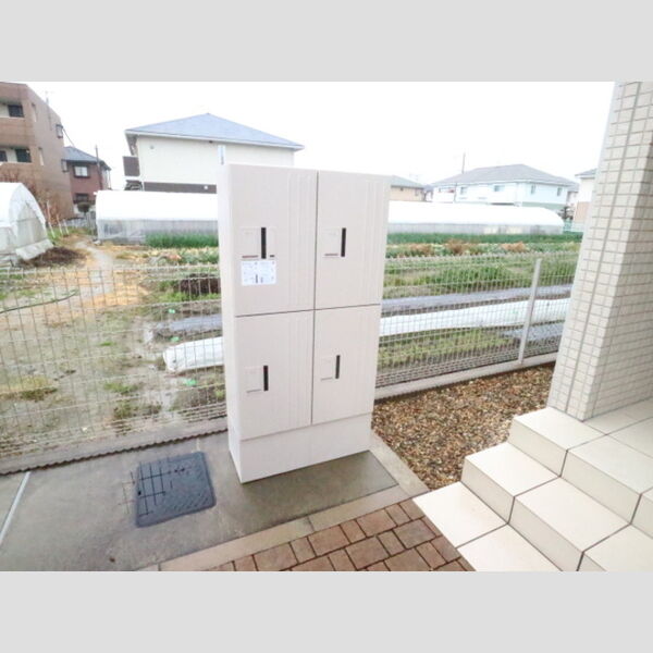現地周辺 (宅配ボックス)
