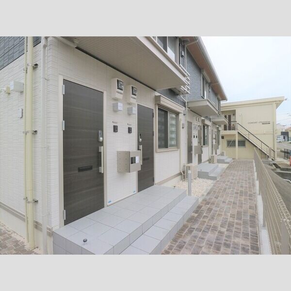 エントランス (エントランス)