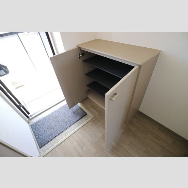 玄関 (シューズBox)