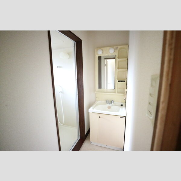 洗面所 (洗面台)