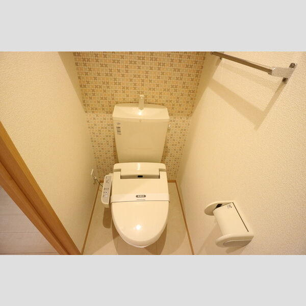 トイレ (温水洗浄暖房便座)