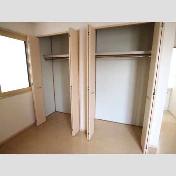 その他 (クローゼット)
