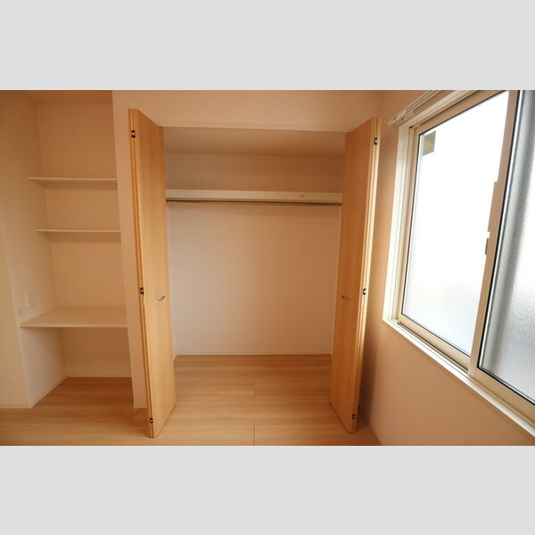 収納 (クローゼット)