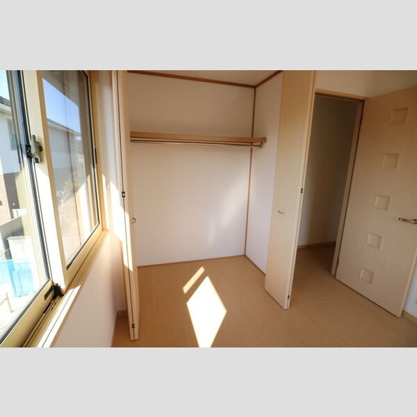 その他 (クローゼット)