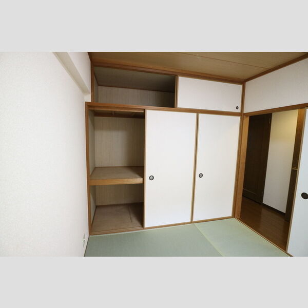 その他 (押入れ収納)