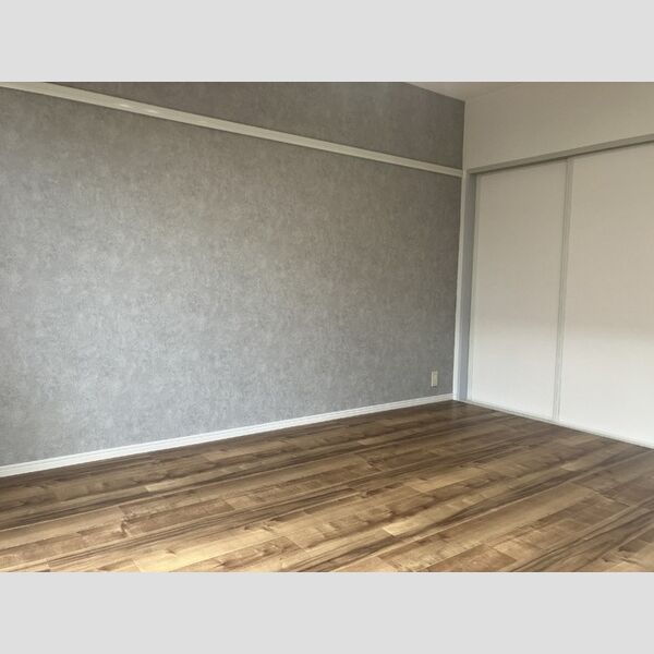 その他 (洋室)