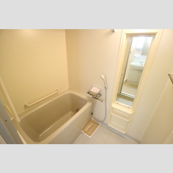 バス (浴室)