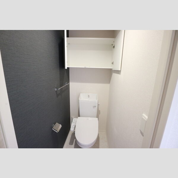 トイレ (温水洗浄暖房便座)