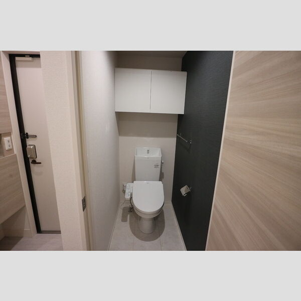 トイレ (温水洗浄暖房便座)