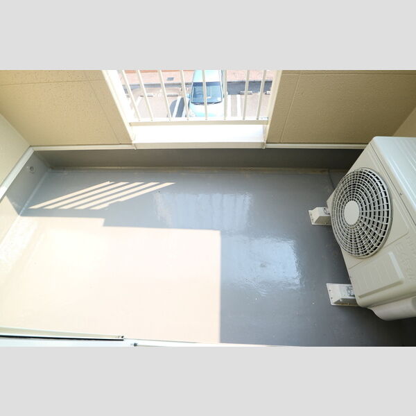 バルコニー・ベランダ (バルコニー)