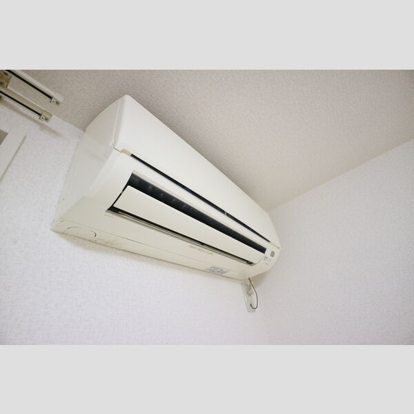 その他設備 (エアコン)