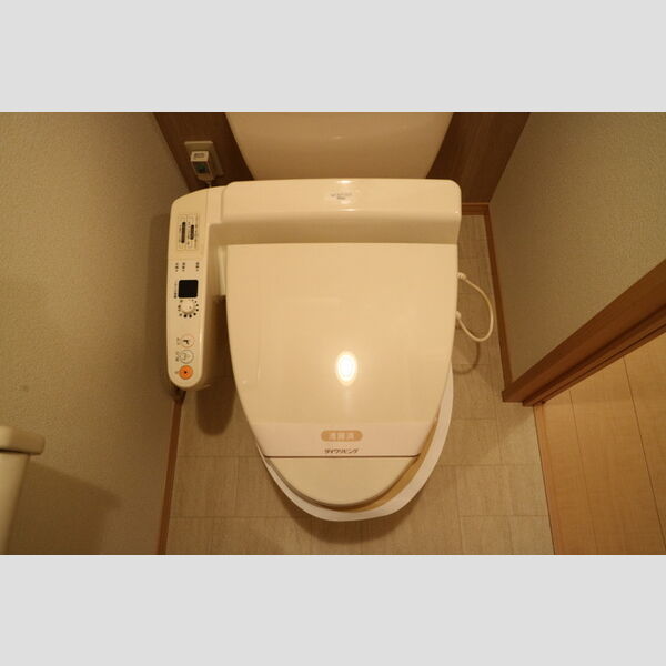 トイレ (温水洗浄暖房便座)