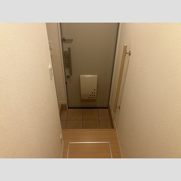 玄関 (玄関)