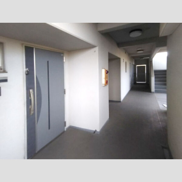 現地周辺 (ロビー)