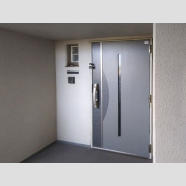 エントランス (エントランス)