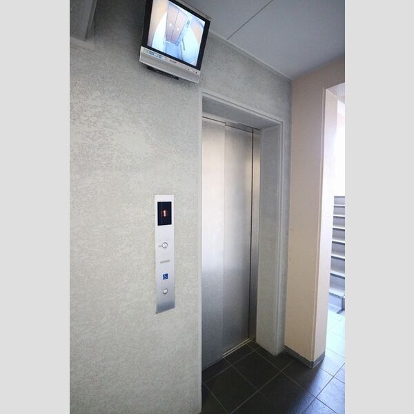 現地周辺 (エレベーター)