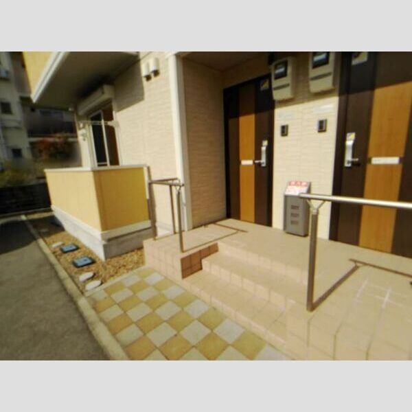 エントランス (エントランス)