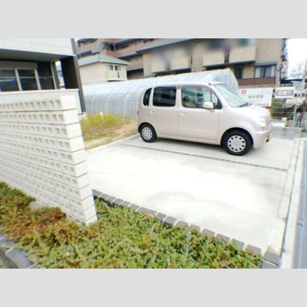 駐車場 (駐車場)