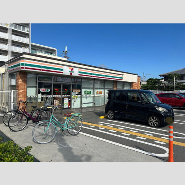 現地周辺 (セブンイレブン尼崎西昆陽2丁目店482m)