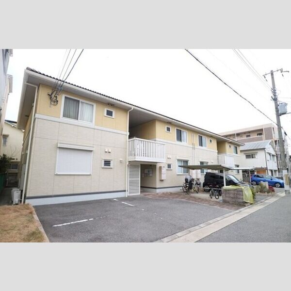 建物外観 (ロイヤルハイム 外観)