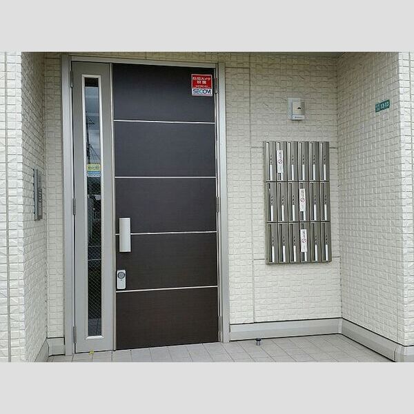 エントランス (エントランス)