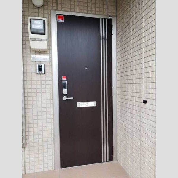 エントランス (エントランス)