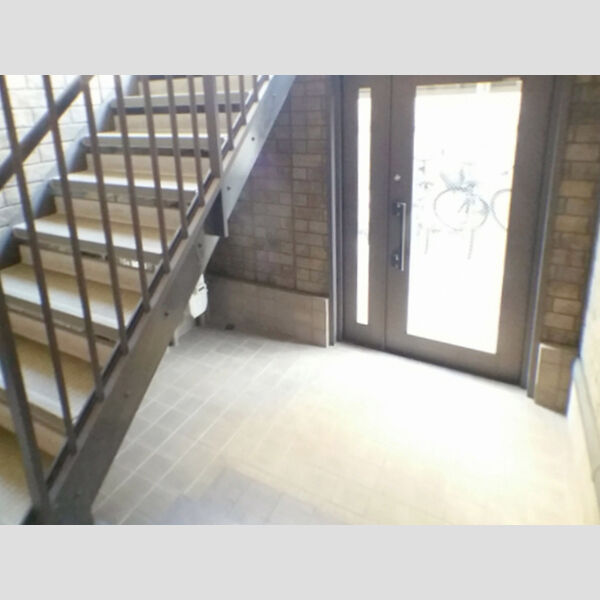 現地周辺 (ロビー)