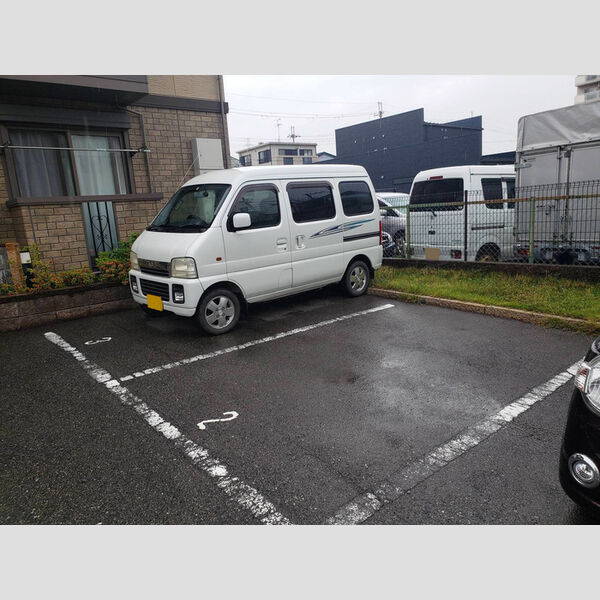 駐車場 (駐車場)