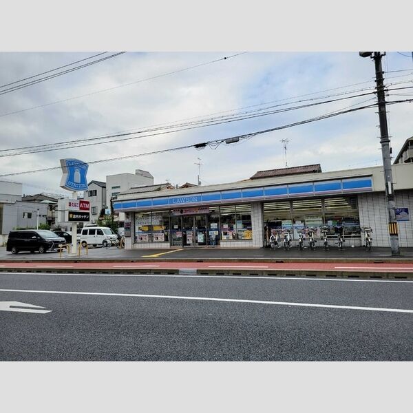 現地周辺 (ローソン)