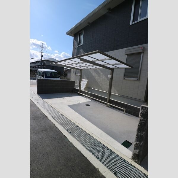 駐車場 (駐輪場)