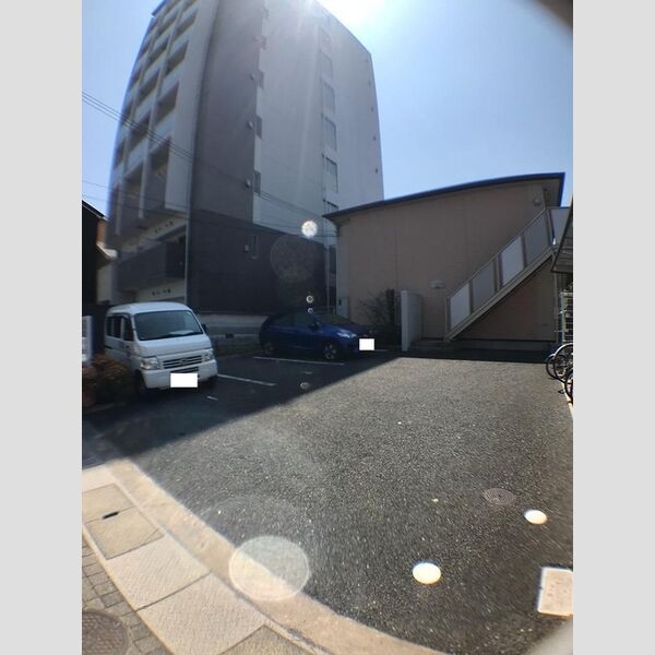 駐車場 (駐車場)