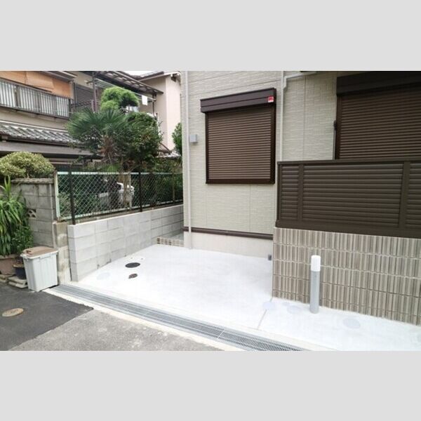 現地周辺 (アリビオ 駐輪場)