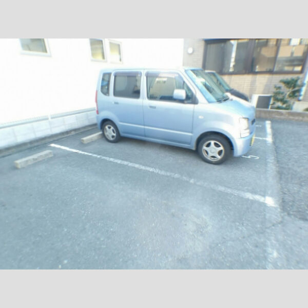 現地周辺 (駐車場)