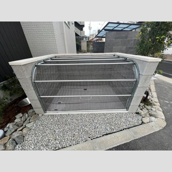 現地周辺 (ゴミ捨て場)