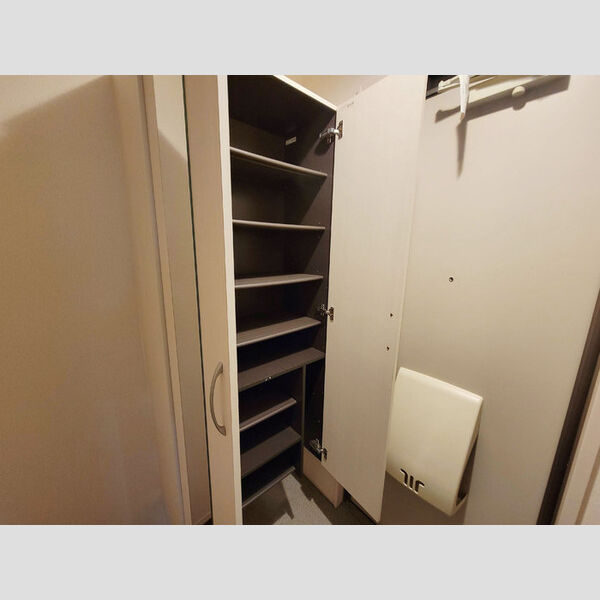 玄関 (シューズボックス)