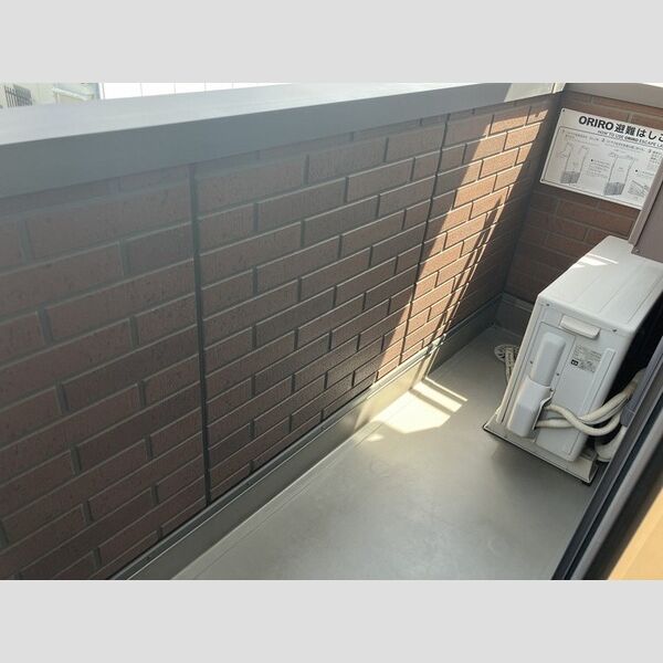 バルコニー・ベランダ (バルコニー)