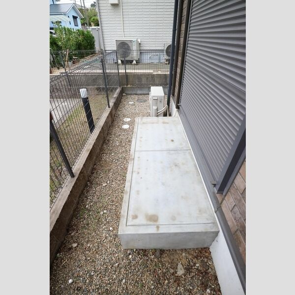 その他 (専用庭)