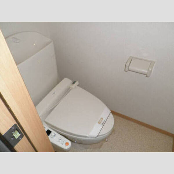 トイレ (温水洗浄暖房便座)