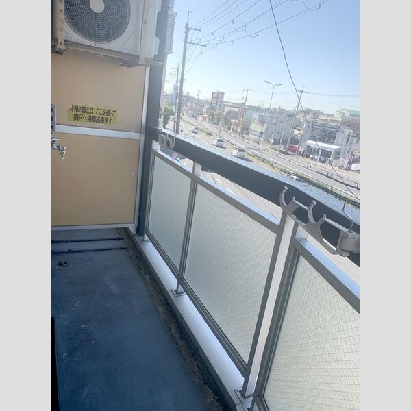 バルコニー・ベランダ (バルコニー)