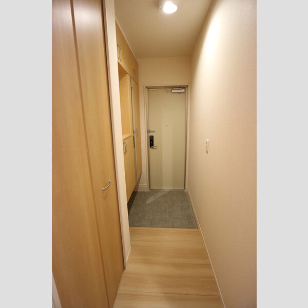 玄関 (玄関)