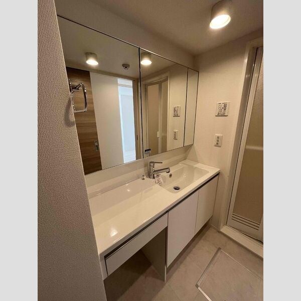 洗面所 (洗面所)