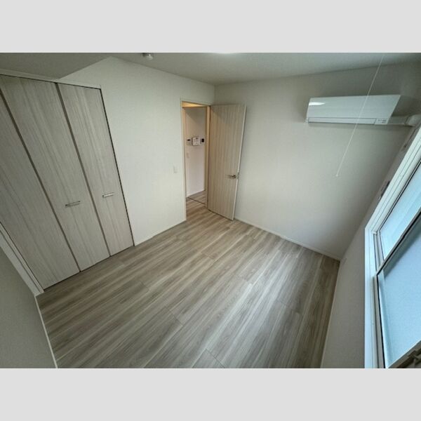 その他 (洋室5.4帖)