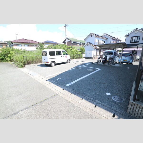 駐車場 (駐車場)