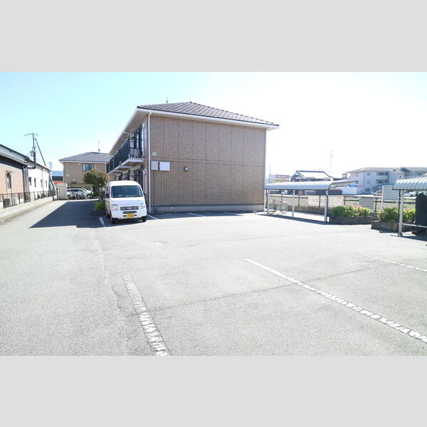 駐車場 (駐車場)