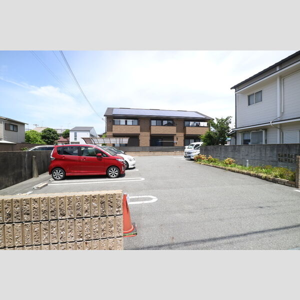 駐車場 (駐車場)