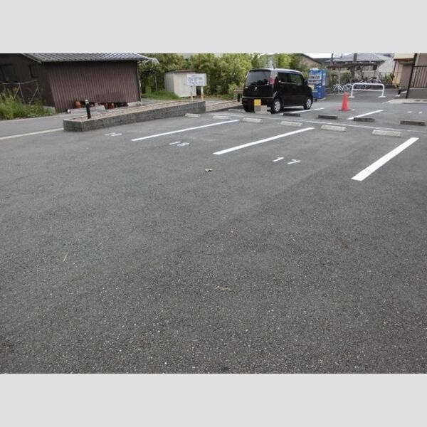 駐車場 (駐車場)