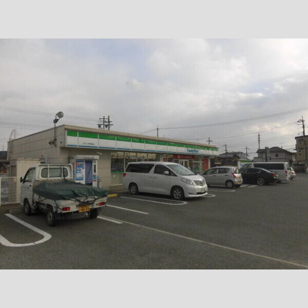 現地周辺 (ファミリーマートうかいや阿成店(107m))
