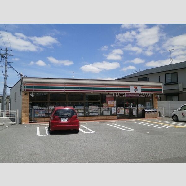 現地周辺 (セブンイレブン砥堀店(573m))