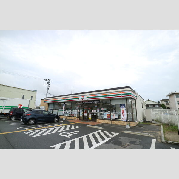 現地周辺 (セブンイレブン姫路網干新在家店(469m))